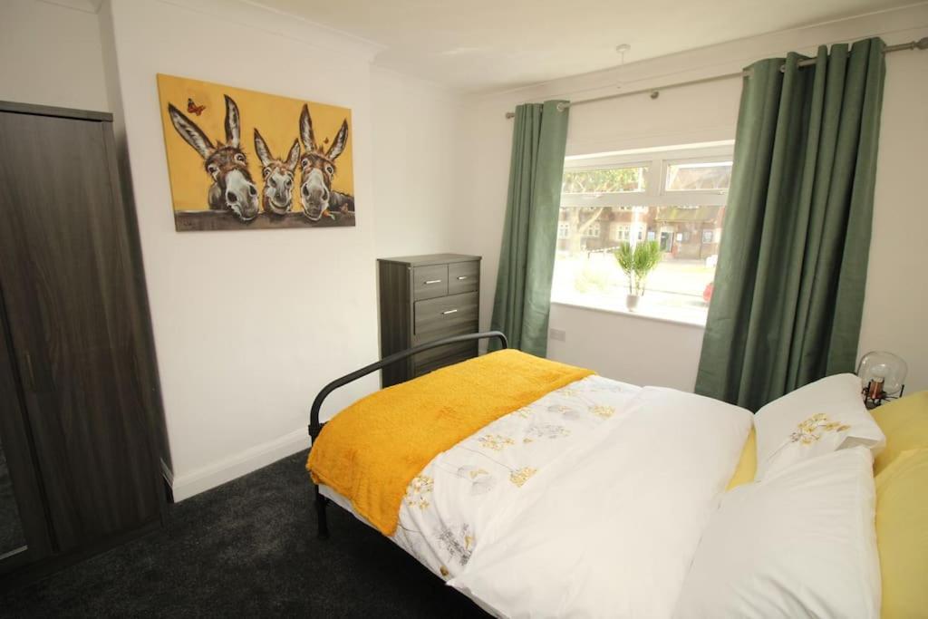 Ashby Traveler's Haven: Spacious 3-bed Retreat Holiday home *